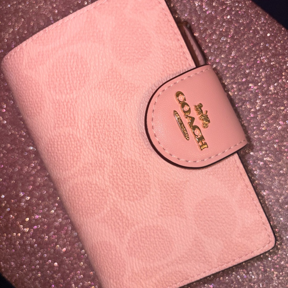 Coach Medium Corner Zip Wallet In Signature Canvas (Powder Pink)